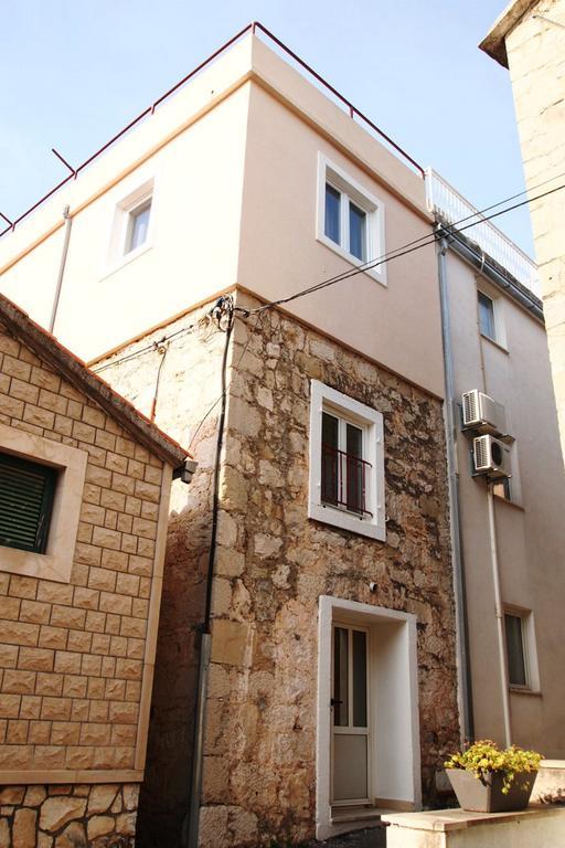 Apartment Old Town Makarska Ngoại thất bức ảnh